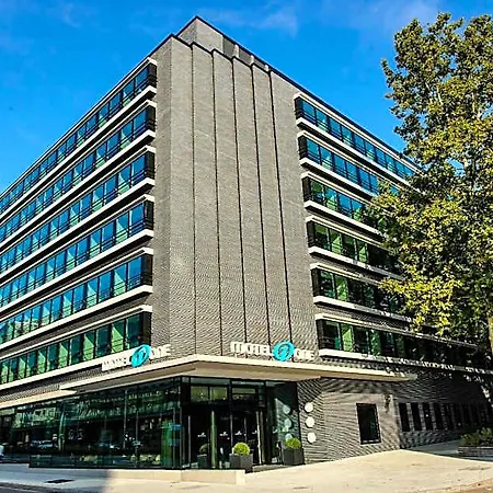 One Stuttgart-hauptbahnhof 3* Štutgart